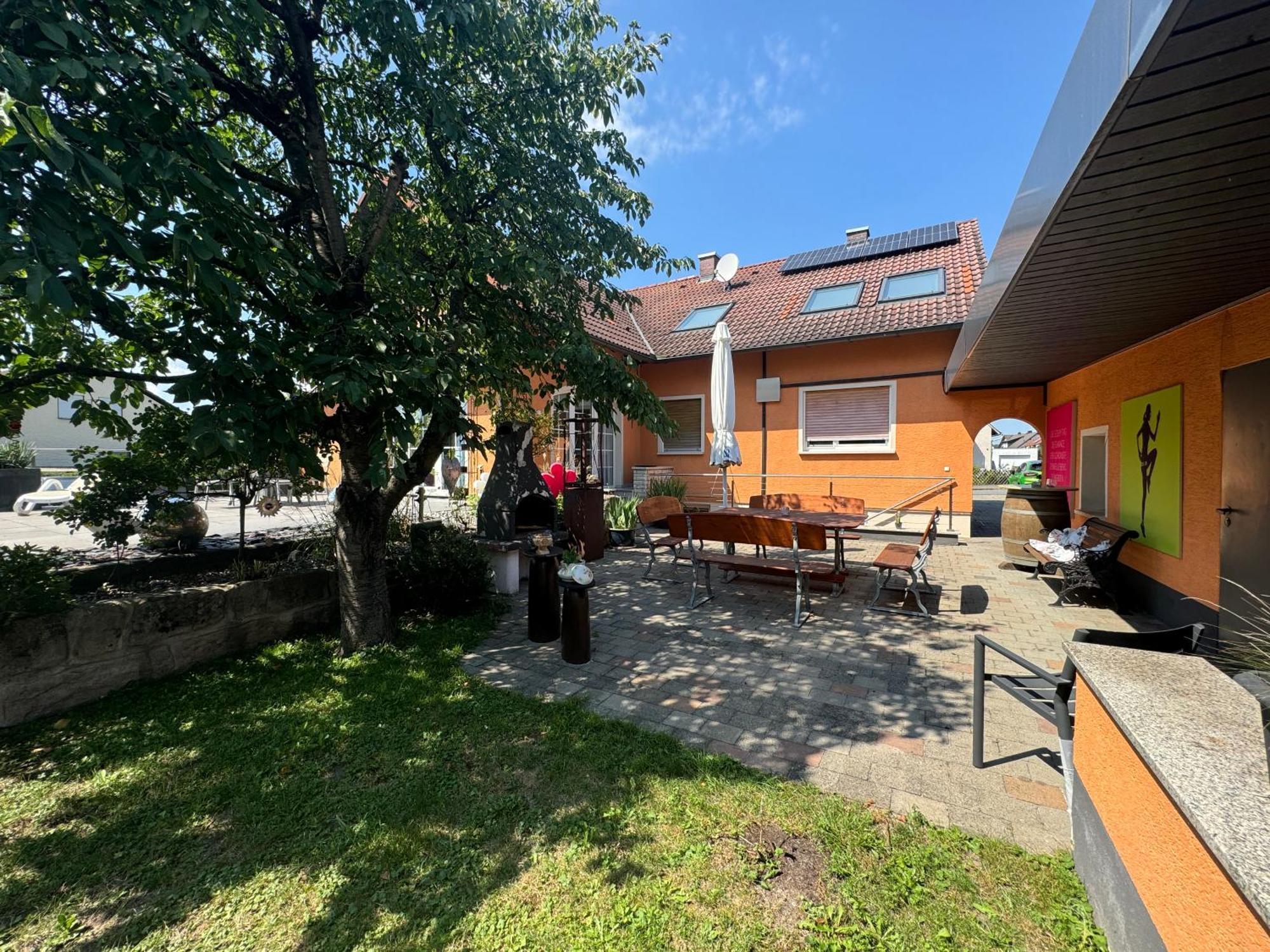 B&B'S Im Aischgrund Adelsdorf المظهر الخارجي الصورة